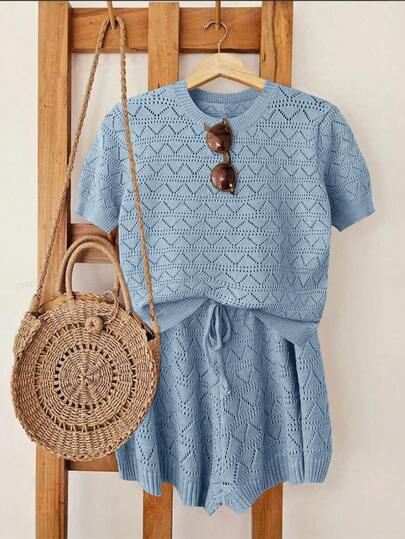GlowEve Bộ đồ nữ thường ngày, màu trơn, tay ngắn, khoét lỗ, gồm áo và quần short dệt kim.