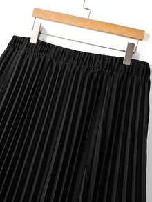 GlowEve CURVE Plus Size Women's Fashion Commuter Puff Sleeve Blazer + Plus Size Women's Fashion Commuter Pleated Skirt 2 Piece Set Two Piece Outfit Women - Black - View 4
