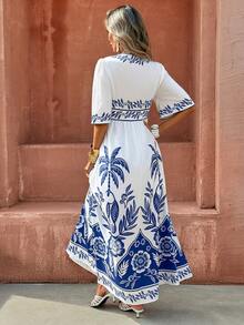 Selianne Women's Elegant Fashion Commuter Casual Comfortable Charming Retro Minimalist Romantic Holiday Short Sleeve V-Neck Waist Gathered A-Line Hem Floral Print Dress - Blue and White - View 2