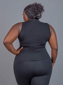 CurvyTilda 大尺碼抓皺修身立領背心上衣，女款演唱會穿搭，商務休閒黑色夏季女裝 - 黑色 - View 2