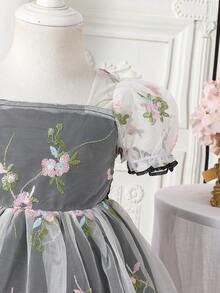 SHEIN Glamorique Kids 0-3岁女婴春夏优雅公主风碎花网纱泡泡袖粉色连衣裙，适合幼儿的春季连衣裙，女婴派对礼服，泡泡袖连衣裙，碎花连衣裙，派对女婴礼服，公主裙，生日礼服，蝴蝶连衣裙 - 黑色 - 查看 4