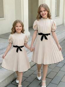 SHEIN 女童优雅杏色撞色荷叶边领荷叶边袖系带泡泡袖褶皱连衣裙 - 杏色 - 查看 3