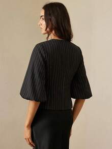 Aveloria Rosie Elegant French Retro Romantic Luxury High-End Design Herringbone Round Neck 3/4 Petal Sleeve Cinched Waist Slim Metal Button Women's Blazer - Black - View 3