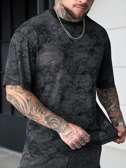 SLATEMANN Camiseta de manga corta de cuello redondo para hombres, de tela de malla hueca, con estampado de paisley, material brillante, corte holgado, tela elástica. Camiseta de malla para hombres, camisa de encaje para hombres, camisa de malla para hombres, camisa de tatuaje para hombres, camiseta con estampado de paisley para hombres. Para uso diario, ocio, viajes de fin de semana, actividades al aire libre, expediciones de viaje, entornos de trabajo relajados o ocasiones semi-formales. Regalo para novio/esposo, regalo de aniversario/cumpleaños, fiesta de verano, vacaciones, boda, de primavera a verano.