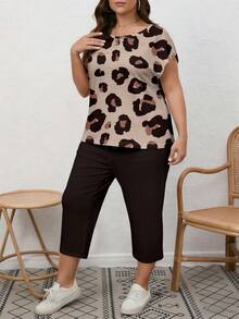 EMERY ROSE Bộ đồ nữ cỡ lớn kiểu dáng vintage họa tiết da báo, gồm áo tay ngắn cổ tròn và quần ống rộng, thích hợp cho mùa hè. - Nhiều màu - Xem 5