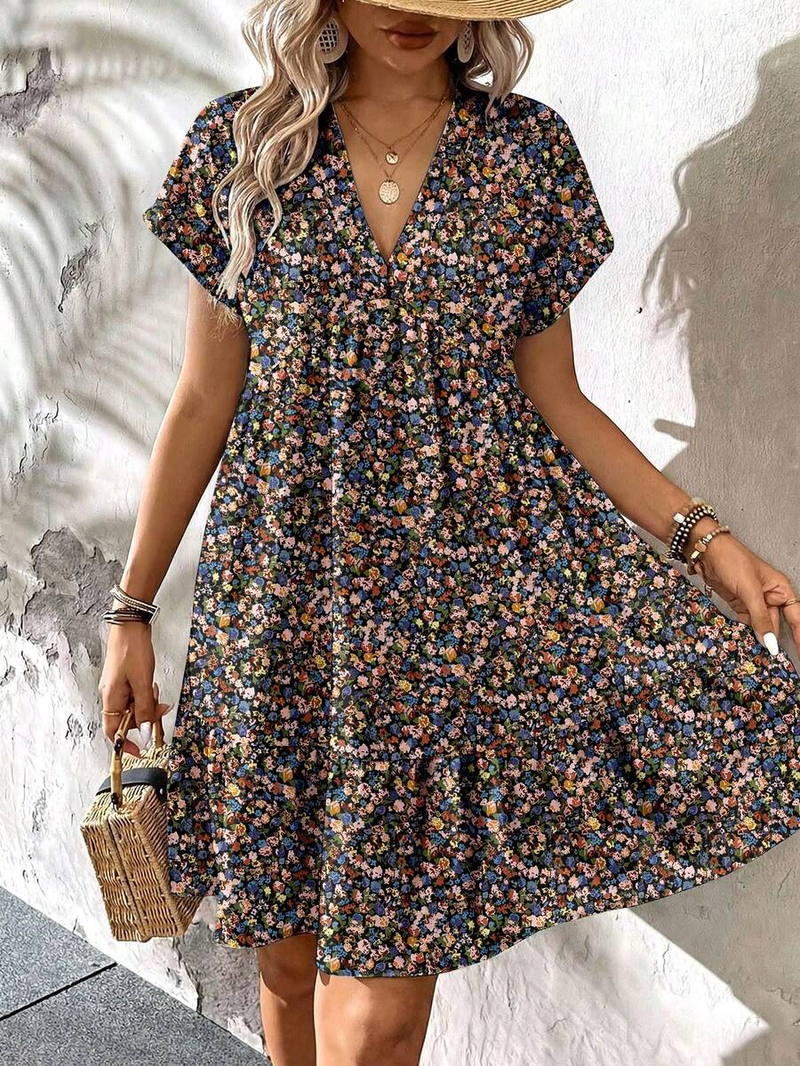 SHEIN LUNE Plus Size Casual Ditsy Floral Dress - Black - View 1