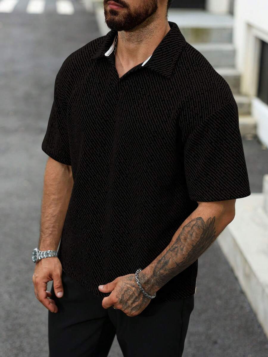 Manfinity Homme Áo polo nam cỡ lớn kẻ sọc đen và be, kiểu dáng thường ngày. - màu đen - Xem 1