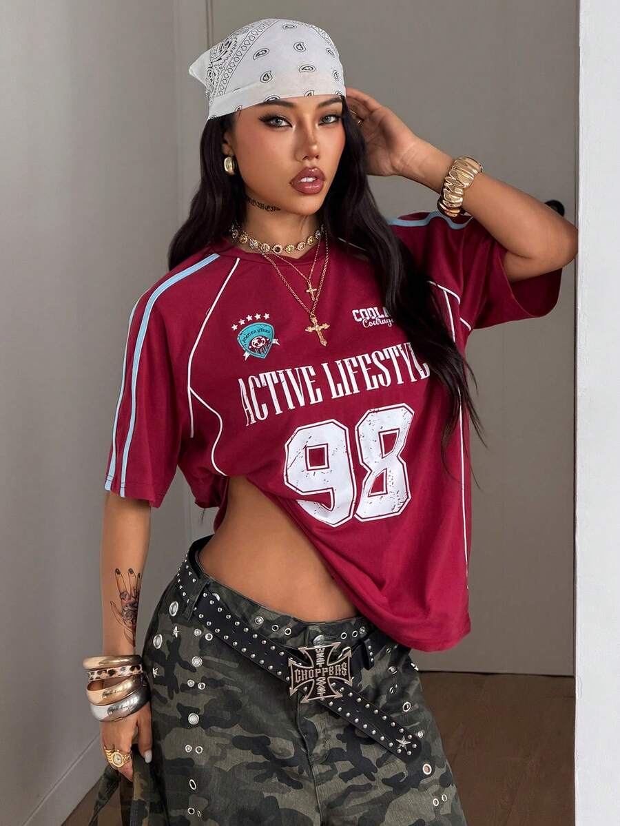 Coolane 女士街头风 Y2K 酷炫活动字母印花撞色短袖黑色 T 恤 - 酒紅色 - 查看 1