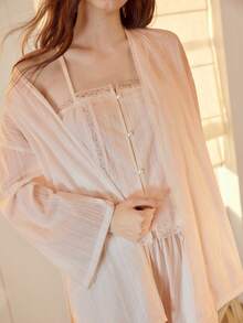 MOTF PREMIUM Bộ đồ ngủ nữ gồm áo hai dây ren và quần dài tay. - Hồng - Xem 2
