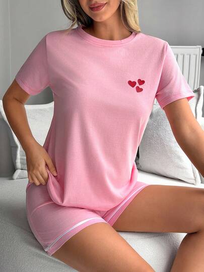 SHEIN 2 Pcs Cottonline Women Cute Little Heart Patterned Half Sleeve Sleep Top + Sleep Shorts Casual & Cute Comfort Lounge Pajama Set