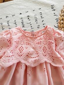 LMoss Kids 女嬰編織刺繡荷葉邊休閒洋裝 - 粉色 - 查看 3