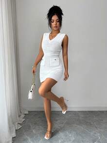 Balvessa Vestido ajustado de Body con cuello en V sin mangas, con bolsillos con botones metálicos y textura elegante de suéter - Blanco - Ver 8