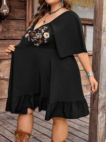SHEIN CURVE+ Đầm nữ dáng ôm US22, kiểu Bohemian, cổ vuông, tay bồng, thêu họa tiết, thích hợp cho kỳ nghỉ biển và lễ hội âm nhạc. - màu đen - Xem 10