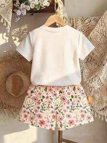 两件套，适合4-7岁女童幼儿套装，清新花卉字母印花+樱桃蝴蝶结装饰短袖上衣+短裤，轻盈透气，休闲舒适，适合日常、上学、休闲、生日派对、野餐、春夏秋季穿着。 - 彩色 - 查看 2