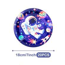 Bộ đĩa, khăn ăn và cốc dùng một lần họa tiết phi hành gia bầu trời sao, phục vụ 20 người. Bộ đồ dùng tiệc dùng một lần này (bao gồm đĩa, khăn ăn và cốc) rất phù hợp cho các bữa tiệc sinh nhật, đám cưới và dã ngoại gia đình. - Xem 10