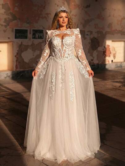 Glamrae Plus Size Elegant Romantic White 3D Sleeve Mesh Handmade Applique Lace Embroidered Satin Mesh A-Line Skirt, Sexy Sheer Back Suitable For Wedding, Bridal Gown
