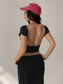 SHEIN PETITE Camiseta corta de mujer de unicolor, cuello de pico, manga corta y ajustada - Negro - Ver 2