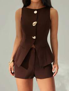 SHEIN PETITE Conjunto de dos piezas elegante, sencillo, sofisticado, de moda, para ir al trabajo, urbano, moderno y casual para mujer con hebilla metálica, chaleco y pantalones cortos en color marrón. - Marrón - Ver 5