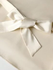 SHEIN ChicEase Conjunto elegante francés de 2 piezas con cuello de perlas/Drapeado de satén/Cinturón con lazo en la cintura/Para ir al trabajo/Para fiestas - Albaricoque - Ver 4