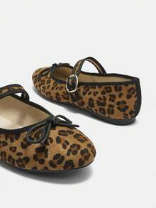 ROMWE Kawaii 女式 2025 新款户外时尚玛丽珍带装饰动物印花面料平底鞋，轻便舒适软底乐福鞋，一脚蹬奶奶鞋 - 銅色 - 查看 4