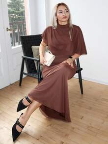 salliqueen Elegant Minimalist Commuter Fashion Elastic Waist Design Multilayer Ruffle Waist Ruffle Flattering Long Dress, Suitable For Work, Date, Vacation,Dresses For Women Elegant - Coffee - View 1