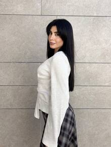 Hitanina 深 V 褶皱长袖修身女式 T 恤，时尚通勤腰部褶皱不对称下摆喇叭袖 V 领女式上衣，秋冬衬衫，优雅褶皱女式上衣 - 杏色 - 查看 3