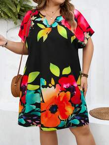 SHEIN CURVE+ Curve 尺码 US22 音乐节、海滨度假、波西米亚风印花 V 领蝙蝠袖休闲印花连衣裙，夏季 - 黑色 - 查看 3