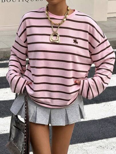 Muchica Plus Size Casual Minimalist Sports Streetwear Pink & Brown Striped Small Horse Logo Print T-Shirt, Music Festival