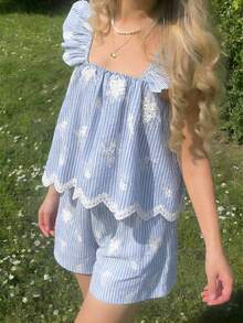 Sparklyn Conjunto lindo de top con volantes y rayas bordadas y shorts para niña preadolescente - Azul - Ver 1