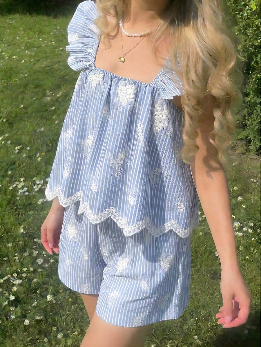 Sparklyn Conjunto lindo de top con volantes y rayas bordadas y shorts para niña preadolescente - Azul - Ver 1