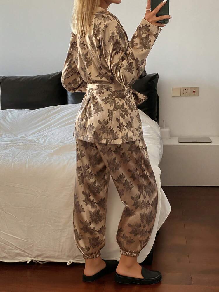 Elegant Floral Print Satin Robe & Waist Belt Pajama Set For Women