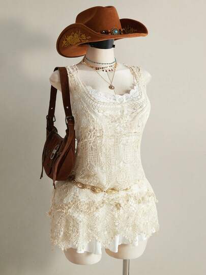 SHEIN ICON 大码女式镂空无袖罩衫连衣裙，适合海滩度假、音乐节、科切拉音乐节等场合。