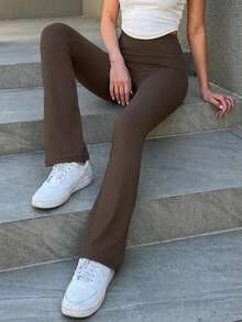 DAZY Versatile Solid Color Flare Leggings - Coffee Brown - View 5