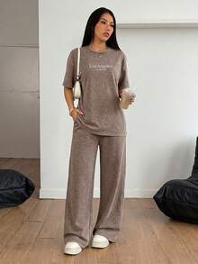 SHEIN PETITE 女士水洗棕色T恤和裤子两件套休闲套装 - 鏽棕色 - 查看 3