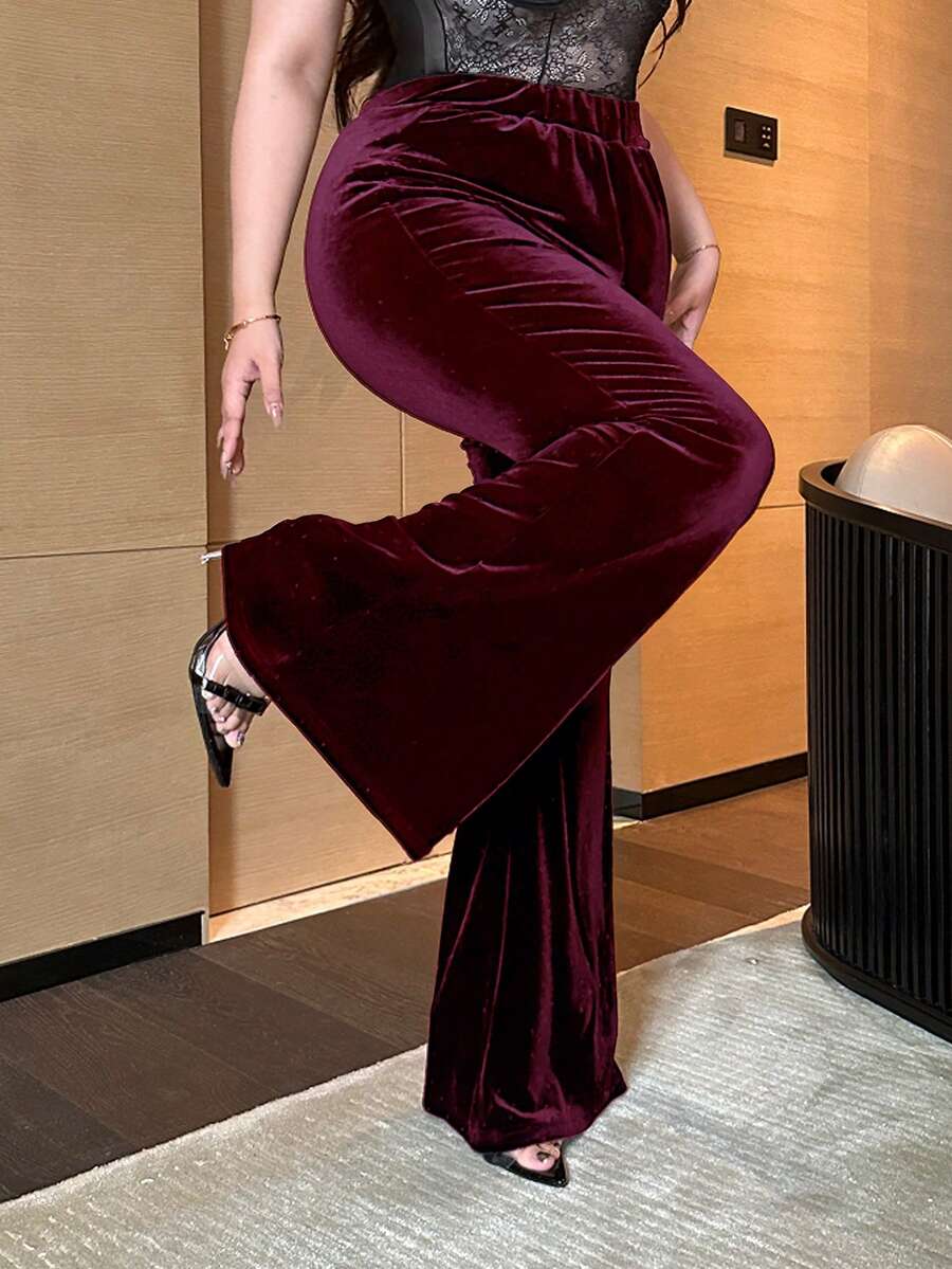 Vibekara 加大码黑色丝绒修身喇叭裤，时尚显瘦，秋冬款 - 酒紅色 - 查看 1