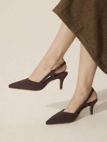 CUCCOO BASICS Women Pumps - Brown - View 2