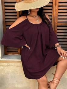Weeklong Plus Size Round Neck Ruched Pleated Split Flare 3/4 Sleeve Casual A-Line Dress - Redwood - View 3