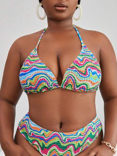Slaydiva Plus Size Women Colorful Ruched Fabric Wavy Print Triangle Bikini Top, Vacation Beach Wear
