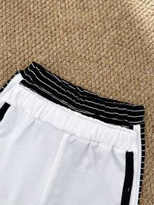 SHEIN Bộ 4 món cho bé trai, áo cổ tròn in hình hiệp sĩ và quần short. - trắng - Xem 8