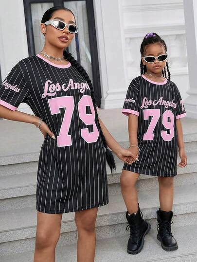 Vestido recto holgado con gráfico deportivo negro para niñas preadolescentes, casual, de moda, versátil, adecuado para fiestas, salidas, sesiones de fotos con hermanas, parques, campamentos, vacaciones y ocio diario