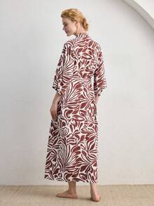 Ocili Bata cómoda y minimalista de mezcla de algodón con estampado de cadena, con cinturón de amarre, ropa de dormir para mujer, elegante para otoño - Color caoba - Ver 3
