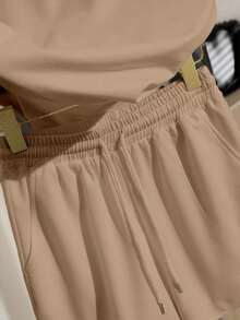 Resyla Plus Size Women Solid Color Round Neck Short Sleeve Top And Shorts Casual Daily Outfit - Coffee Brown - View 3