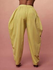 Vixey Solid Woven Gathered Waist Barrel Shaped Ankle Pants - Yellow - View 4