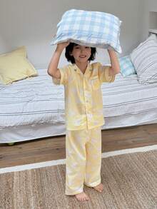 DAZY 男童鸽子印花短袖纽扣上衣和裤子睡衣套装 - 黃色 - 查看 7