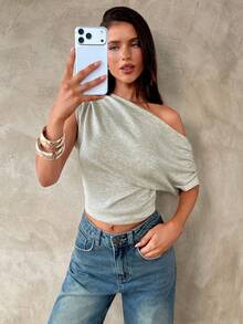 Aloruh 女士休闲不对称T恤，褶皱纯色T恤，适合日常、通勤和居家穿着，雪纺不对称袖子、不对称肩部设计、褶皱腰部，舒适柔软，春夏款 - 杏色 - 查看 5