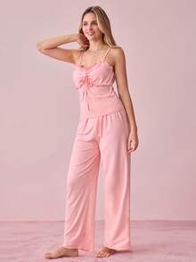 Lowkey Lull Coquette 吊带连体裤，荷叶边下摆，柔软弹力牛奶丝面料，休闲Y2K风格女士家居服套装 - 粉色 - 查看 5