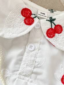 Playful Pals 1件女婴彼得潘领无袖水果樱桃刺绣白色休闲连衣裙，配斜挎包，适合夏季日常外出、旅行、摄影及其他场合。 - 白色 - 查看 5