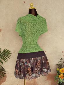 Sunspun Plus Size Lace Scoop Neck T-Shirt, Sensual Style - Green - View 2