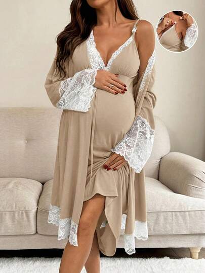 Slowluna Bộ 2 món gồm áo hai dây ren cho bà bầu và áo khoác dài tay.