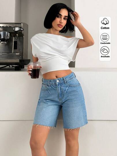 SHEIN LOW WAIST MEDIUM BLUE WASH STREET WEAR JEANS SHORT CASUAL UPPER KNEE RAW EDGE